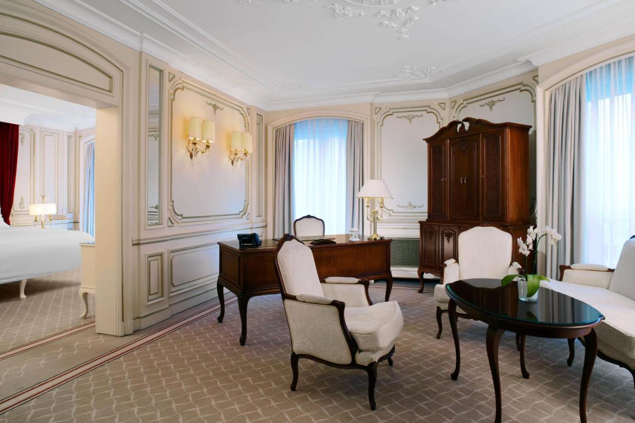 Отель The Westin Grand
